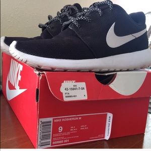 Nike roshe run